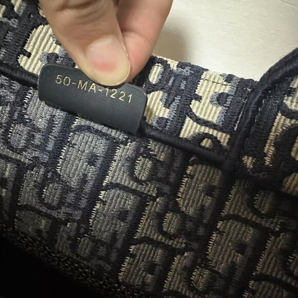 Dior Book Tote Medium Blue Oblique - Picture 8 of 11